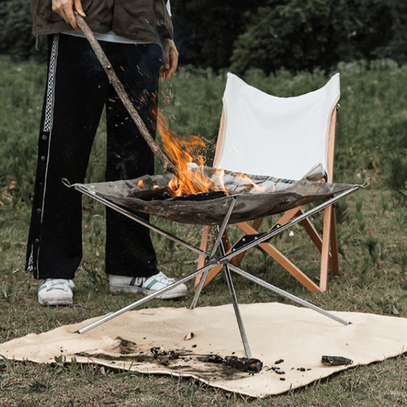 Outdoor Camping Fireplace - Tragbare, faltbare Feuerstelle im Gitterdesign aus